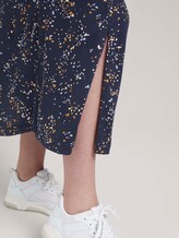 Gemusterter Midi Rock mit LENZING™ ECOVERO™ - Frauen - blue dot print Gemusterter Midi Rock mit LENZING™ ECOVERO™ - Frauen - blue dot print - 9 - TOM TAILOR Denim