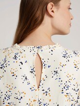 Bluse mit gerafftem Kragen - Frauen - creme dot print Bluse mit gerafftem Kragen - Frauen - creme dot print - 10 - TOM TAILOR Denim