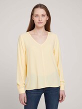 V-Ausschnitt Bluse mit LENZING™ ECOVERO™ - Frauen - soft yellow V-Ausschnitt Bluse mit LENZING™ ECOVERO™ - Frauen - soft yellow - 1 - TOM TAILOR Denim