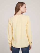 V-Ausschnitt Bluse mit LENZING™ ECOVERO™ - Frauen - soft yellow V-Ausschnitt Bluse mit LENZING™ ECOVERO™ - Frauen - soft yellow - 2 - TOM TAILOR Denim