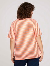 Striped t-shirt made with organic cotton - Women - red white regular stripe Striped t-shirt made with organic cotton - Women - red white regular stripe - 2 - My True Me