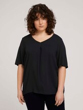 T-Shirt mit V-Ausschnitt - Frauen - deep black T-Shirt mit V-Ausschnitt - Frauen - deep black - 1 - My True Me