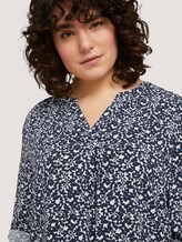 Bluse mit LENZING™ ECOVERO™ und Faltendetail - Frauen - navy flowers and dots Bluse mit LENZING™ ECOVERO™ und Faltendetail - Frauen - navy flowers and dots - 9 - My True Me