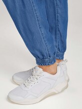 Harem Stoffhose mit TENCEL™ - Frauen - Used Light Stone Blue Denim Harem Stoffhose mit TENCEL™ - Frauen - Used Light Stone Blue Denim - 9 - TOM TAILOR Denim
