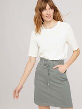 Basic T-Shirt mit Rippbündchen - Frauen - Whisper White Basic T-Shirt mit Rippbündchen - Frauen - Whisper White - 5 - TOM TAILOR