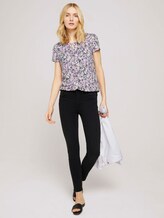 Gemustertes T-Shirt mit elastischem Bund - Frauen - offwhite floral design Gemustertes T-Shirt mit elastischem Bund - Frauen - offwhite floral design - 3 - TOM TAILOR