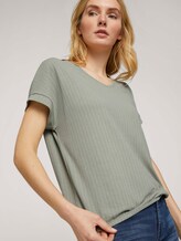Strukturiertes T-Shirt mit V-Ausschnitt - Frauen - Prairie Grass Green Strukturiertes T-Shirt mit V-Ausschnitt - Frauen - Prairie Grass Green - 9 - TOM TAILOR
