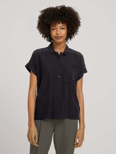 Short-sleeved shirt blouse with a chest pocket - Women - deep black Short-sleeved shirt blouse with a chest pocket - Women - deep black - 1 - Mine to five