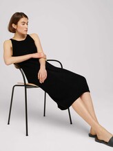 Ärmelloses Strickkleid mit Neckholder - Frauen - deep black Ärmelloses Strickkleid mit Neckholder - Frauen - deep black - 5 - TOM TAILOR Denim