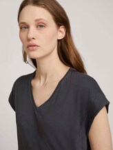 T-Shirt mit Ärmelaufschlag - Frauen - deep black T-Shirt mit Ärmelaufschlag - Frauen - deep black - 9 - TOM TAILOR Denim