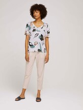 Leinen T-Shirt mit V-Ausschnitt - Frauen - floral design Leinen T-Shirt mit V-Ausschnitt - Frauen - floral design - 3 - Mine to five