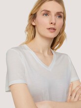 Basic T-Shirt mit Lyocell - Frauen - Whisper White Basic T-Shirt mit Lyocell - Frauen - Whisper White - 9 - TOM TAILOR