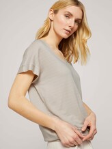 Strukturiertes T-Shirt mit elastischem Bund - Frauen - linen offwhite structure Strukturiertes T-Shirt mit elastischem Bund - Frauen - linen offwhite structure - 9 - TOM TAILOR