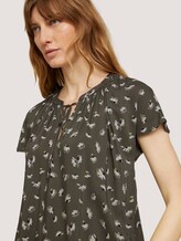 Kurzarm Bluse mit Raffungen - Frauen - khaki small floral design Kurzarm Bluse mit Raffungen - Frauen - khaki small floral design - 9 - TOM TAILOR