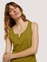 Henley Top mit Bio-Baumwolle - Frauen - gecko green Henley Top mit Bio-Baumwolle - Frauen - gecko green - 9 - TOM TAILOR