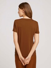T-Shirt mit V-Ausschnitt - Frauen - Caramel Brown T-Shirt mit V-Ausschnitt - Frauen - Caramel Brown - 2 - TOM TAILOR