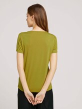 T-Shirt mit V-Ausschnitt - Frauen - gecko green T-Shirt mit V-Ausschnitt - Frauen - gecko green - 2 - TOM TAILOR
