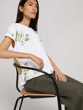 Gemustertes T-Shirt mit Knopfleiste - Frauen - Whisper White Gemustertes T-Shirt mit Knopfleiste - Frauen - Whisper White - 5 - TOM TAILOR