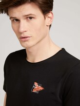 T-Shirt mit kleinem Print - Männer - Black T-Shirt mit kleinem Print - Männer - Black - 9 - TOM TAILOR Denim