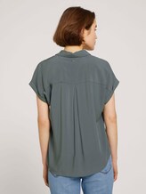 Kurzarmbluse mit LENZING™ ECOVERO™ - Frauen - dusty pine green Kurzarmbluse mit LENZING™ ECOVERO™ - Frauen - dusty pine green - 2 - TOM TAILOR Denim