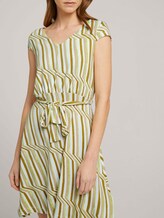 Gemustertes Jerseykleid mit Bindegürtel - Frauen - green watercolor stripe Gemustertes Jerseykleid mit Bindegürtel - Frauen - green watercolor stripe - 9 - TOM TAILOR