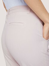 Bermuda shorts with a drawstring - Women - beige thin stripe Bermuda shorts with a drawstring - Women - beige thin stripe - 9 - TOM TAILOR
