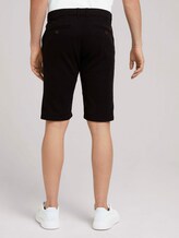 Chino Slim Shorts mit Bio-Baumwolle - Männer - Black Chino Slim Shorts mit Bio-Baumwolle - Männer - Black - 2 - TOM TAILOR