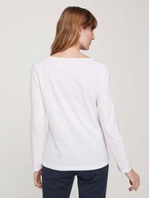 gestreiftes Langarmshirt mit Bio-Baumwolle - Frauen - Whisper White gestreiftes Langarmshirt mit Bio-Baumwolle - Frauen - Whisper White - 2 - TOM TAILOR