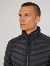 gesteppte Lightweight Jacke mit recyceltem Polyester - Männer - Black gesteppte Lightweight Jacke mit recyceltem Polyester - Männer - Black - 9 - TOM TAILOR
