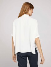 Lockere Kurzarmbluse mit Brusttaschen - Frauen - Whisper White Lockere Kurzarmbluse mit Brusttaschen - Frauen - Whisper White - 2 - TOM TAILOR