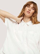 Lockere Kurzarmbluse mit Brusttaschen - Frauen - Whisper White Lockere Kurzarmbluse mit Brusttaschen - Frauen - Whisper White - 9 - TOM TAILOR