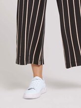 Pleated culotte trousers - Women - black beige vertical stripe Pleated culotte trousers - Women - black beige vertical stripe - 10 - TOM TAILOR Denim