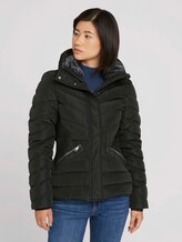 Stehkragen Pufferjacke mit recyceltem Polyester - Frauen - deep black Stehkragen Pufferjacke mit recyceltem Polyester - Frauen - deep black - 1 - TOM TAILOR