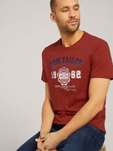 T-Shirt mit Logo-Print - Männer - chili oil red T-Shirt mit Logo-Print - Männer - chili oil red - 5 - TOM TAILOR