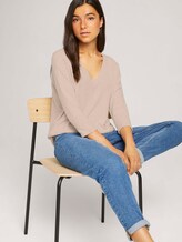 Shirt mit V-Ausschnitt - Frauen - creme beige melange Shirt mit V-Ausschnitt - Frauen - creme beige melange - 5 - TOM TAILOR Denim