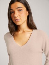 Shirt mit V-Ausschnitt - Frauen - creme beige melange Shirt mit V-Ausschnitt - Frauen - creme beige melange - 9 - TOM TAILOR Denim