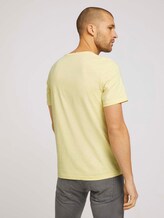 Basic T-Shirt mit Bio-Baumwolle - Männer - pale banana yellow Basic T-Shirt mit Bio-Baumwolle - Männer - pale banana yellow - 2 - TOM TAILOR