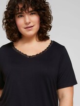 Curvy - T-Shirt mit Spitze - Frauen - Deep Black Curvy - T-Shirt mit Spitze - Frauen - Deep Black - 9 - My True Me