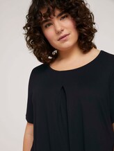 Curvy - T-Shirt mit Kellerfalte - Frauen - Deep Black Curvy - T-Shirt mit Kellerfalte - Frauen - Deep Black - 9 - My True Me