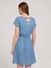 Mini Jeanskleid mit TENCEL™ Lyocell - Frauen - light stone bright blue denim Mini Jeanskleid mit TENCEL™ Lyocell - Frauen - light stone bright blue denim - 2 - TOM TAILOR Denim