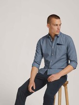 Slim fit shirt with a chest pocket - Men - blue navy structure Slim fit shirt with a chest pocket - Men - blue navy structure - 5 - TOM TAILOR
