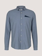 Slim fit shirt with a chest pocket - Men - blue navy structure Slim fit shirt with a chest pocket - Men - blue navy structure - 7 - TOM TAILOR