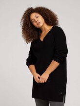 Plus - Geripptes Kleid mit V-Ausschnitt - Frauen - deep black Plus - Geripptes Kleid mit V-Ausschnitt - Frauen - deep black - 5 - My True Me
