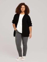 Plus - Gerippter Cardigan aus nachhaltiger Baumwolle - Frauen - deep black Plus - Gerippter Cardigan aus nachhaltiger Baumwolle - Frauen - deep black - 3 - My True Me