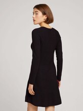 Kurzes Kleid mit langen Ärmeln - Frauen - Shale Grey Melange Kurzes Kleid mit langen Ärmeln - Frauen - Shale Grey Melange - 2 - TOM TAILOR Denim