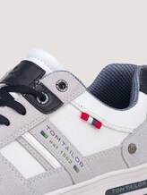 Sneaker mit seitlichen Akzenten - Männer - white Sneaker mit seitlichen Akzenten - Männer - white - 9 - TOM TAILOR