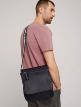 Warren Umhängetasche mit Überschlag - Männer - schwarz / black Warren Umhängetasche mit Überschlag - Männer - schwarz / black - 5 - TOM TAILOR