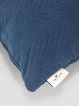 Kissenhülle aus Samt mit Zickzack-Steppung - unisex - marine Kissenhülle aus Samt mit Zickzack-Steppung - unisex - marine - 10 - TOM TAILOR