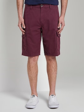 maroon cargo shorts