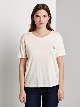 Lockeres T-Shirt mit kleiner Stickerei Lockeres T-Shirt mit kleiner Stickerei - 1 - Tom Tailor E-Shop Kollektion